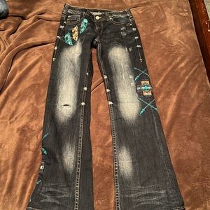 Cowgirl Tuff- Warrior W-28 L-35